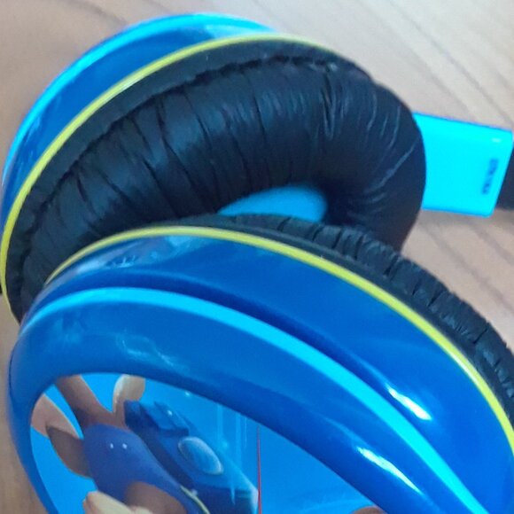 Paw Patrol Headphones For Kids - Picture 3 of 9